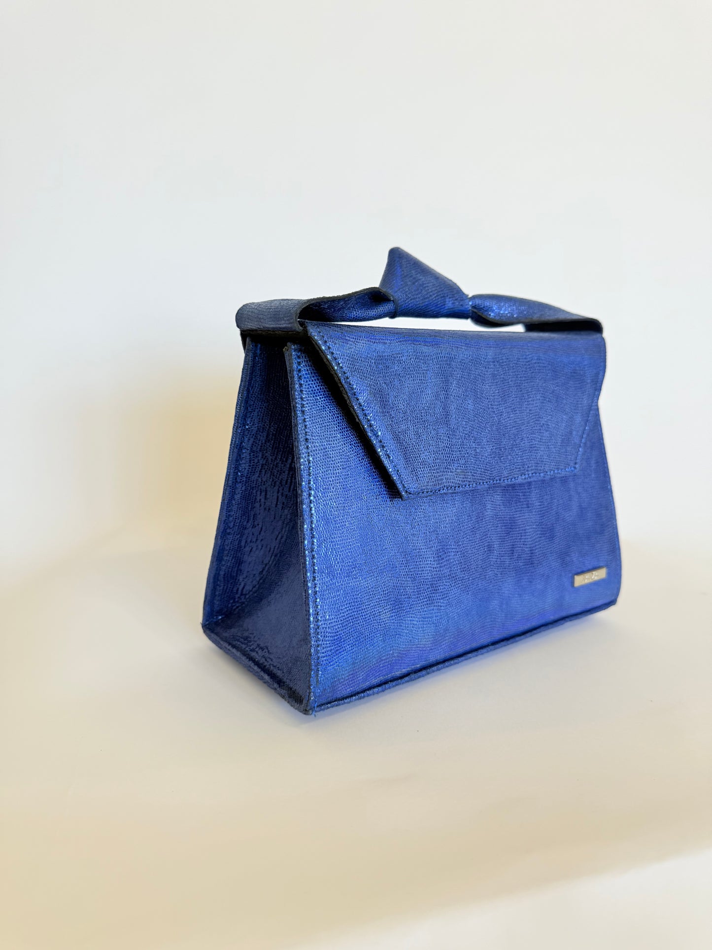 Lareni Blue waters